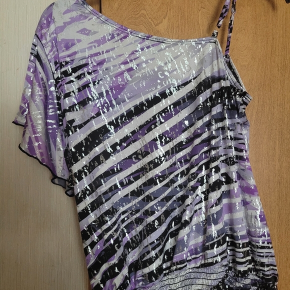 Top Multi-Color - Large - Picture 4 of 4